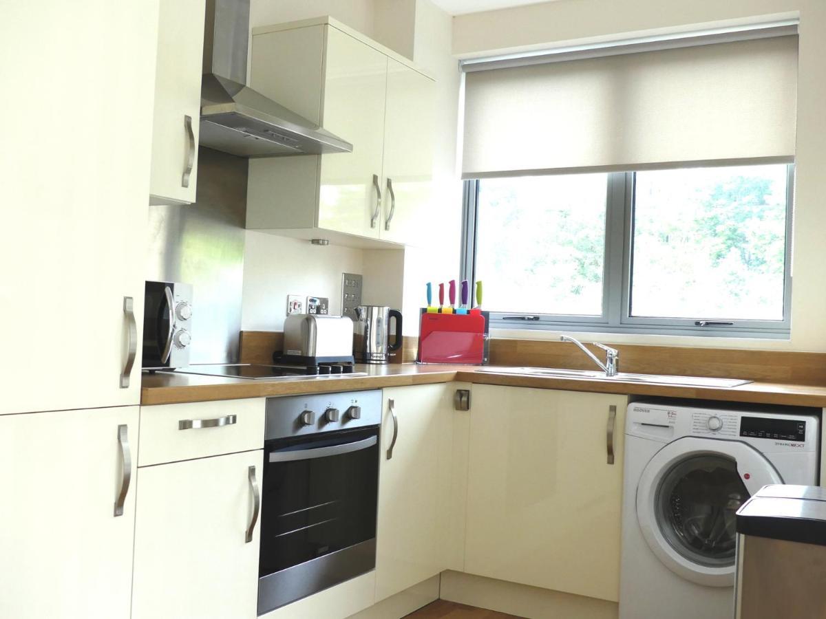 Basingstoke Apartments, Alencon Link Executive Serviced Apartments Exterior photo