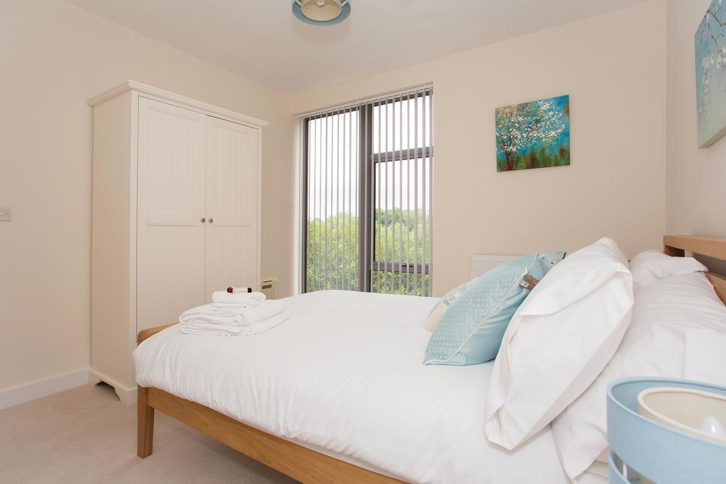 Basingstoke Apartments, Alencon Link Executive Serviced Apartments Room photo